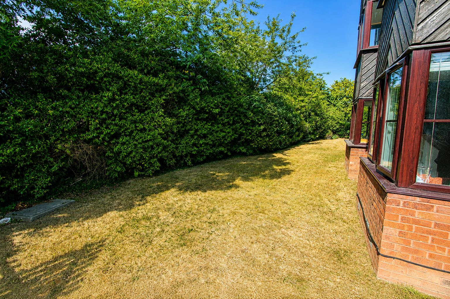 17 Poppy Close, Wallington